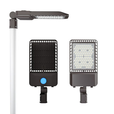 Đèn đường LED 80W với độ sáng cao 10400-13600LM và xếp hạng IK09